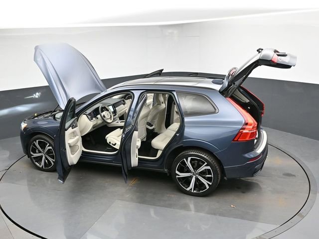 Used 2023 Volvo XC60 B6 Ultimate w/ Protection Package Premier image 52