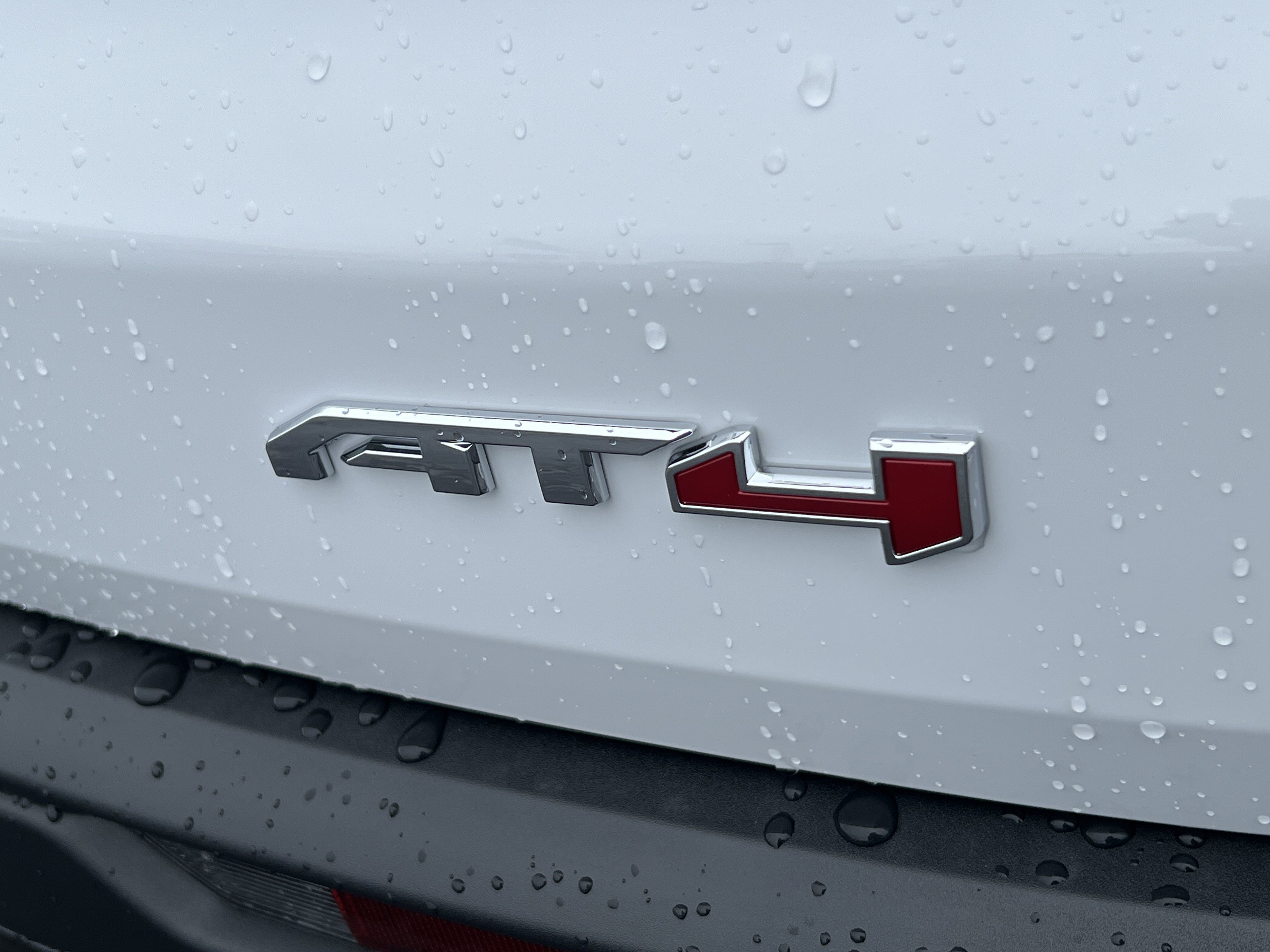 New 2026 GMC Acadia AT4 w/ Super Cruise Package AWD/4WD image 10
