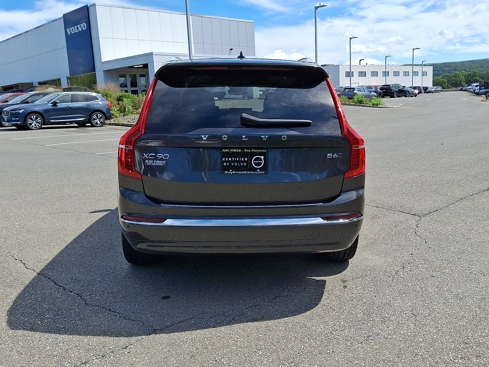 Certified 2024 Volvo XC90 B6 Plus AWD/4WD image 6