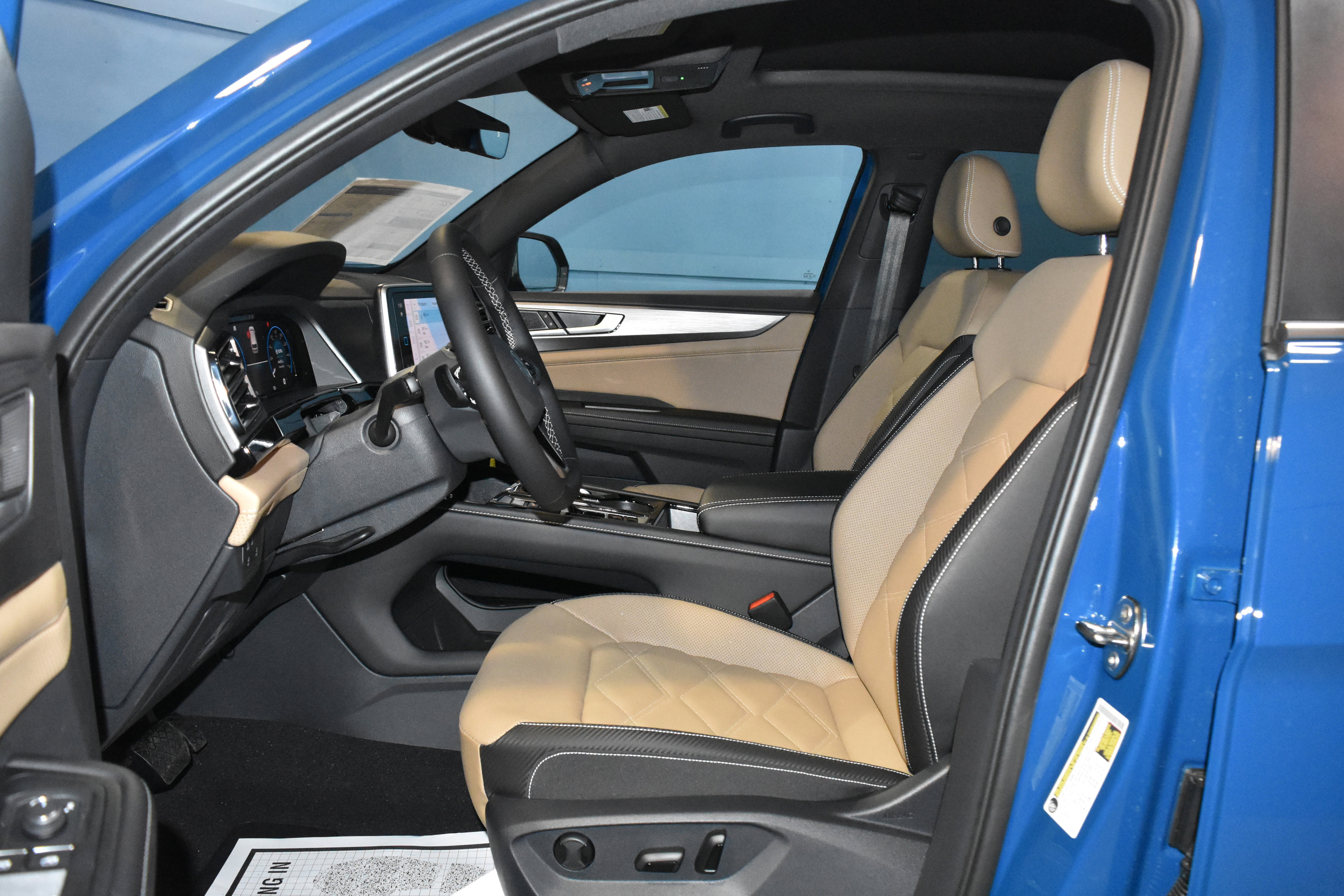 New 2026 Volkswagen Atlas Cross Sport SE AWD/4WD image 6