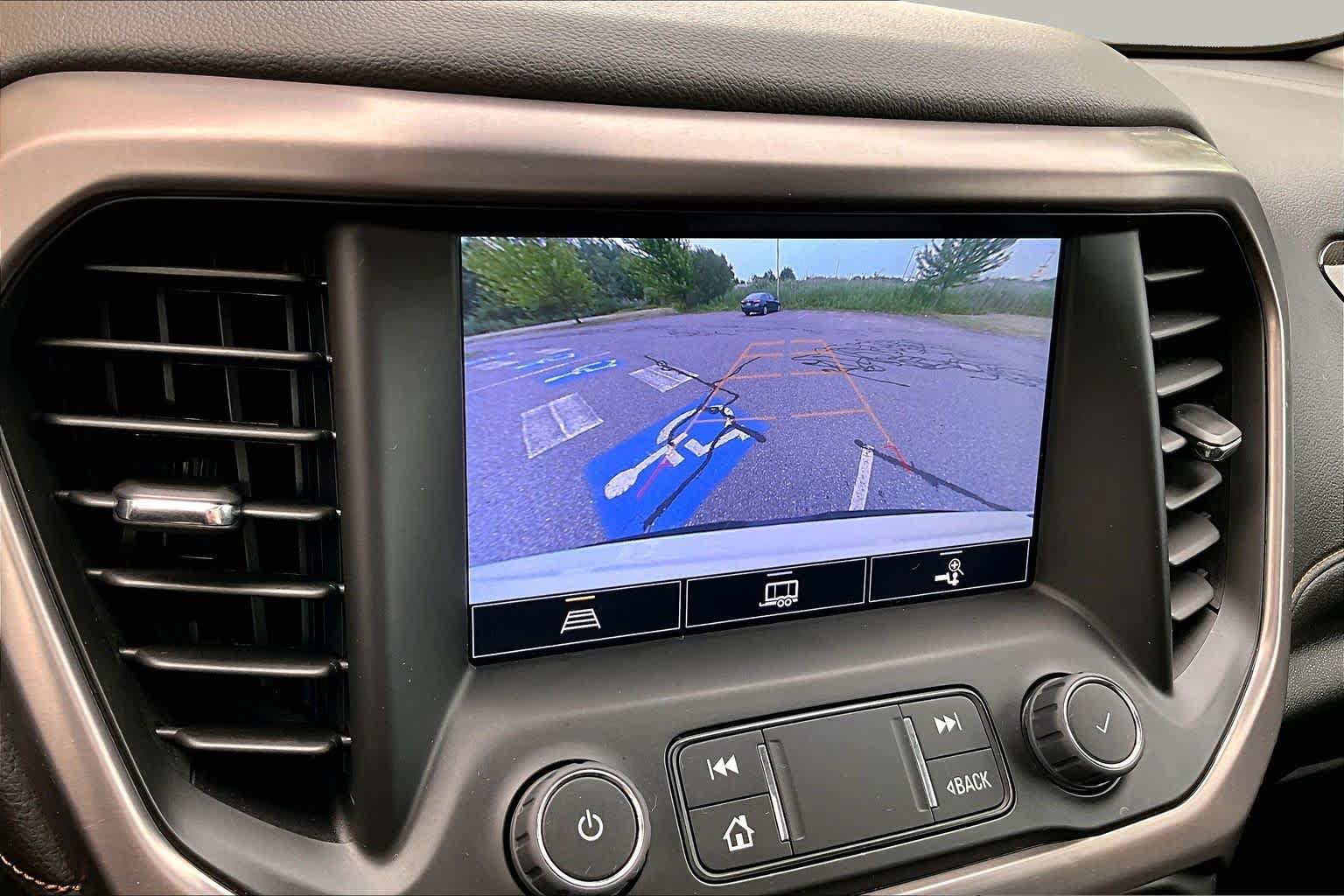 Used 2023 GMC Acadia AT4 w/ Preferred Package AWD/4WD image 29