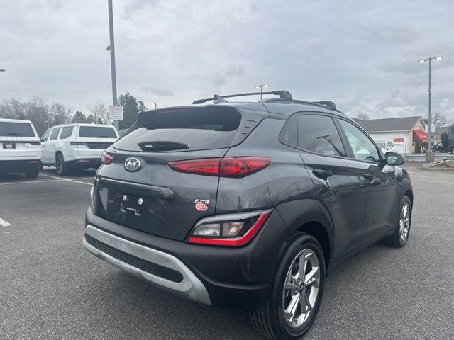 Used 2023 Hyundai Kona SEL w/ Convenience Package image 3