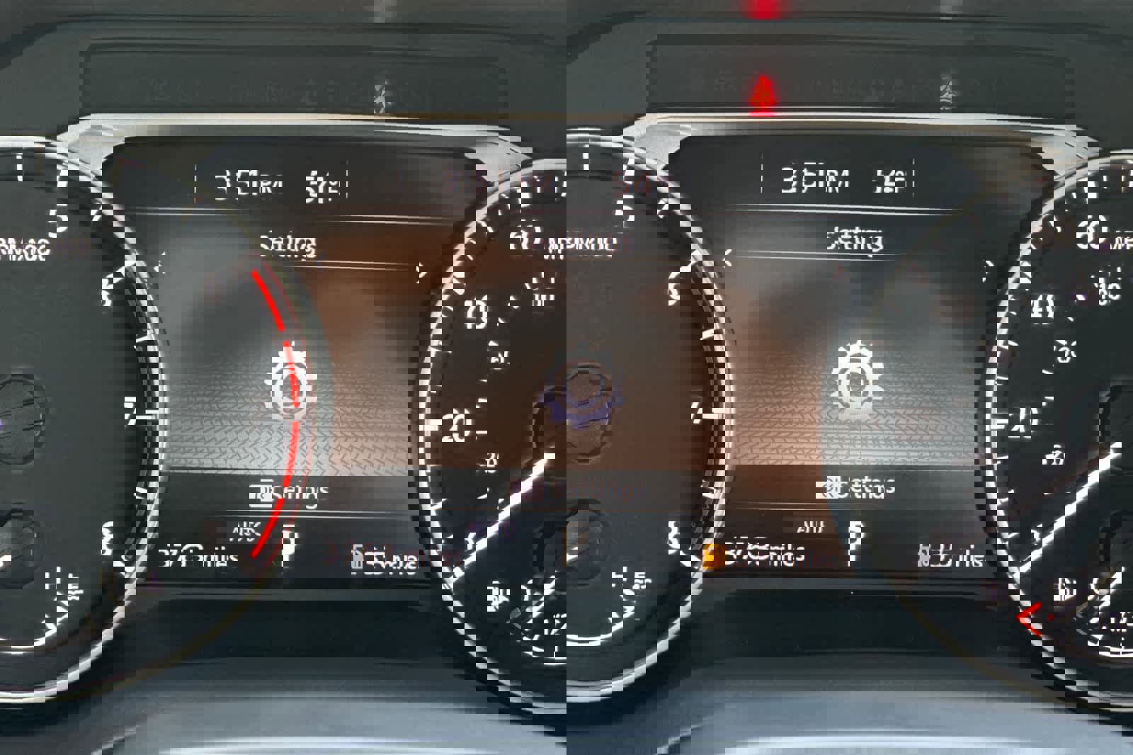 Used 2025 Nissan Rogue SV image 24