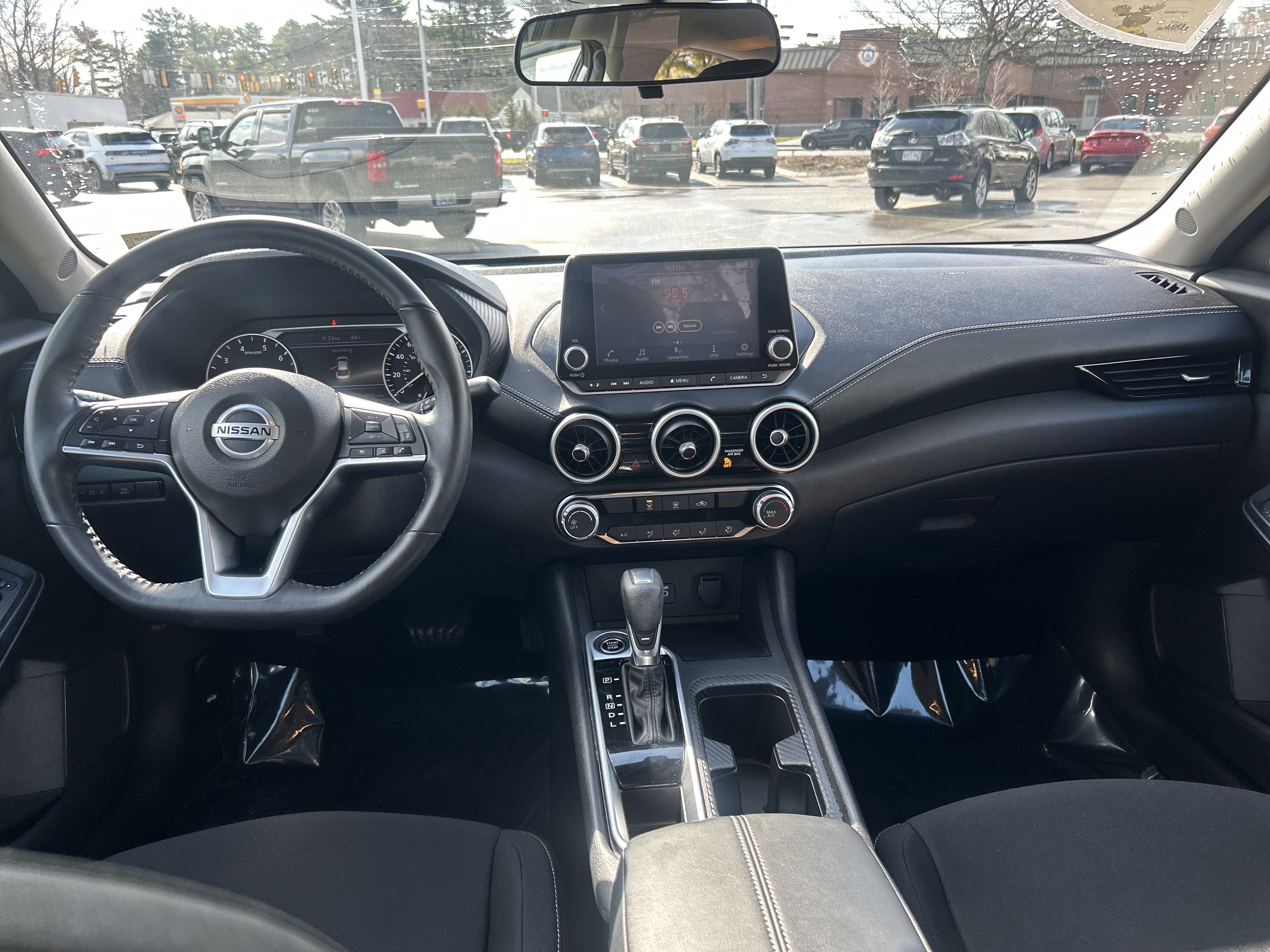 Used 2023 Nissan Sentra SV FWD image 18