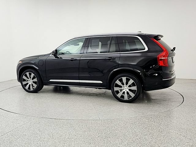 Used 2024 Volvo XC90 T8 Ultimate w/ Protection Package Premier AWD/4WD image 7