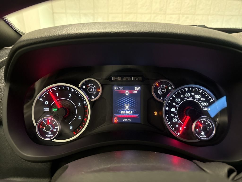 New 2026 RAM 5500 Tradesman w/ Chrome Appearance Group AWD/4WD image 23