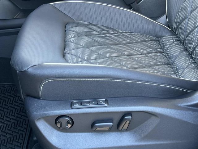 New 2026 Volkswagen Atlas SEL Premium R-Line image 13