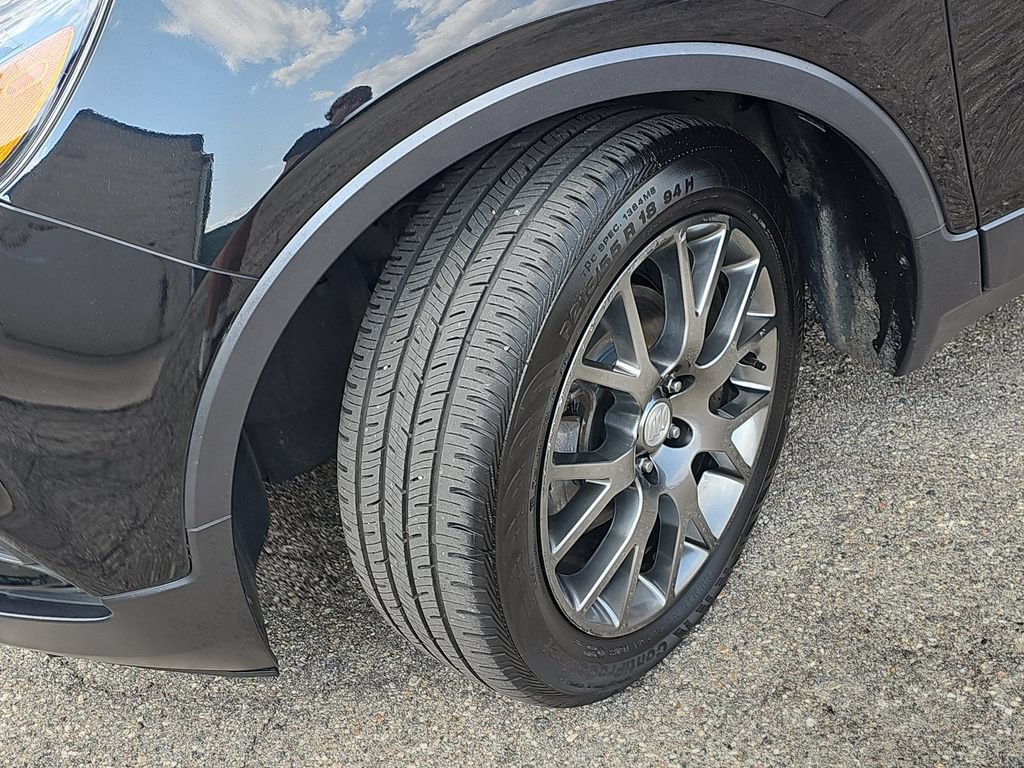 Used 2019 Buick Encore Sport Touring FWD image 37