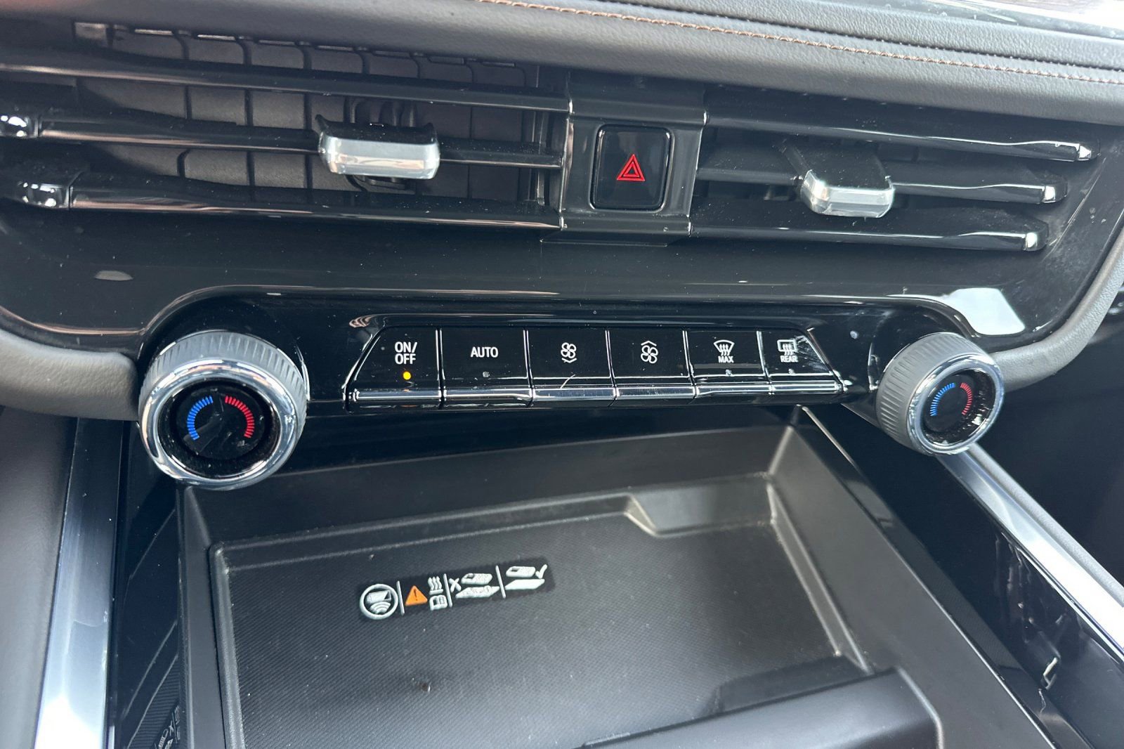 Certified 2025 Chevrolet Tahoe High Country image 28