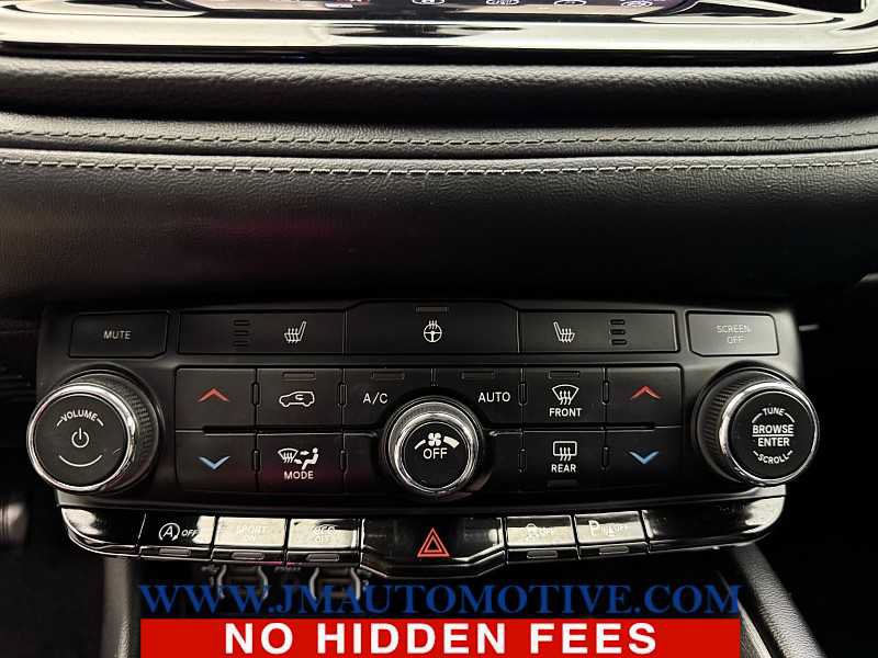 Used 2021 Dodge Durango SXT AWD/4WD image 28