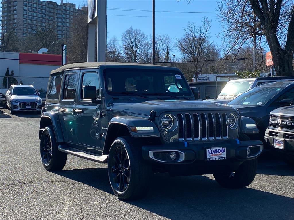 Used 2022 Jeep Wrangler Unlimited Sahara w/ Cold Weather Group