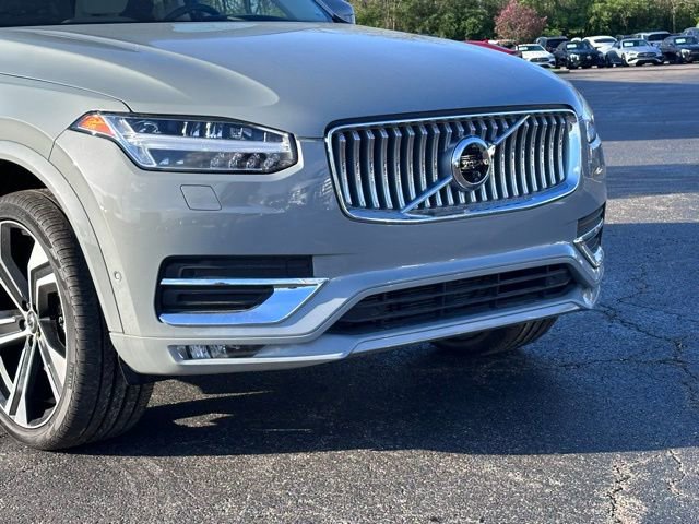 Used 2024 Volvo XC90 B6 Ultimate image 2
