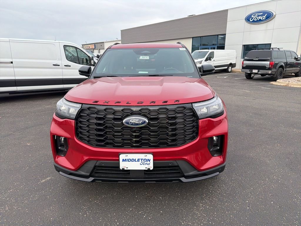 New 2026 Ford Explorer ST-Line w/ ST-Line Street Pack image 12