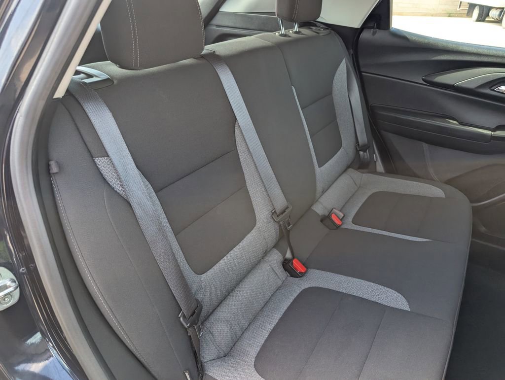 Used 2021 Chevrolet TrailBlazer LS FWD image 13