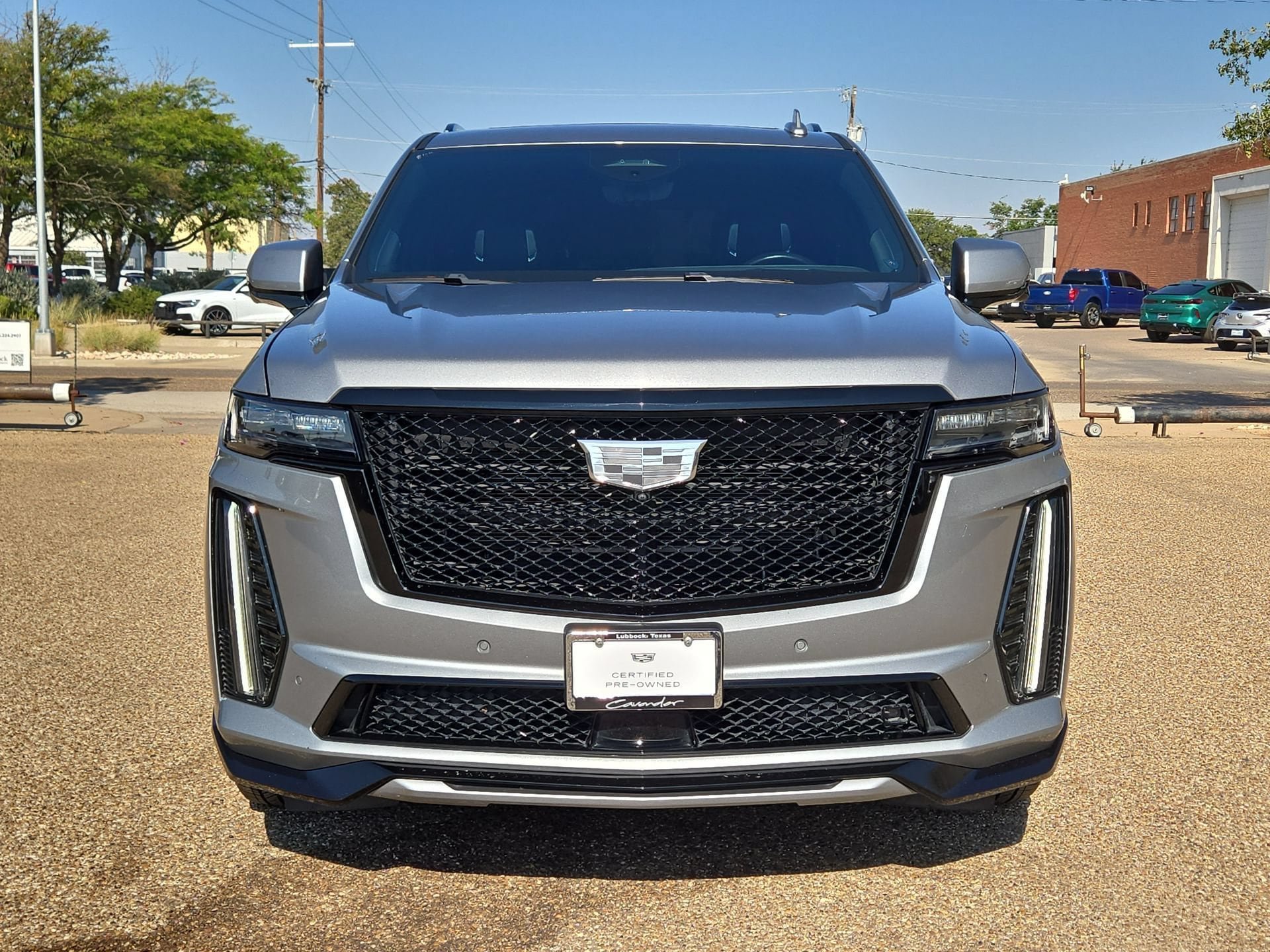 Certified 2023 Cadillac Escalade V w/ LPO, ONYX Package AWD/4WD image 10