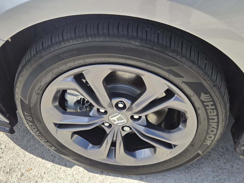 Certified 2025 Honda Accord EX-L image 10