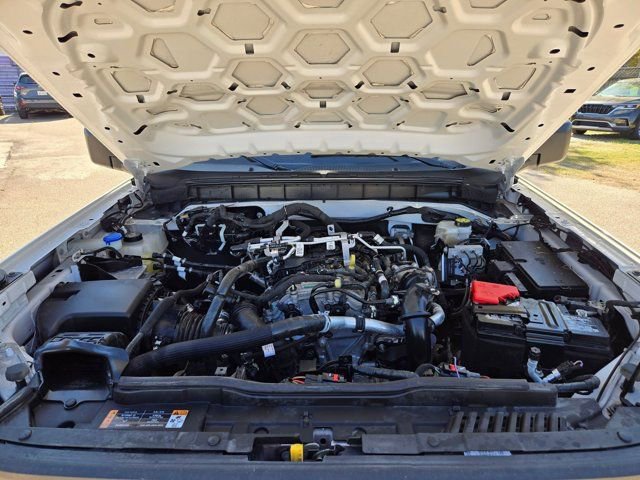 Used 2025 Ford Bronco Big Bend image 32