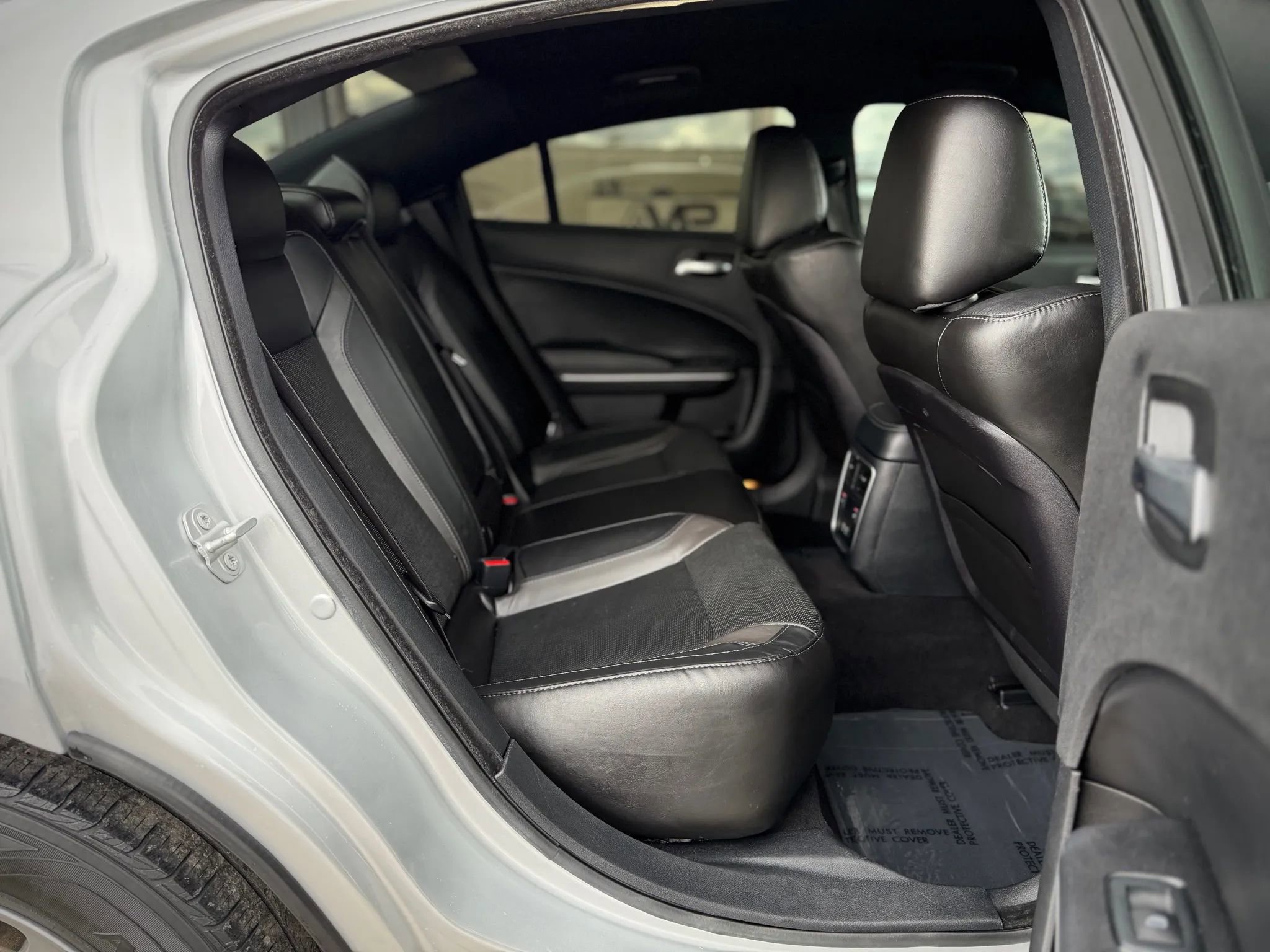 Used 2019 Dodge Charger SXT w/ Leather Interior Group image 22