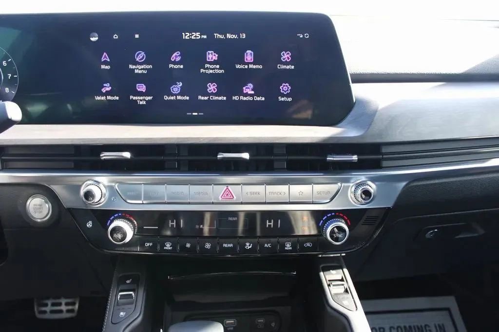 Used 2025 Kia Telluride SX X-Line image 17