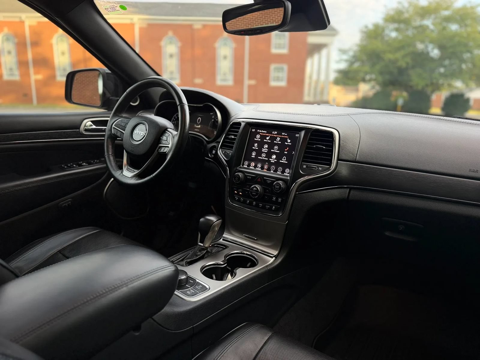 Used 2018 Jeep Grand Cherokee High Altitude AWD/4WD image 12