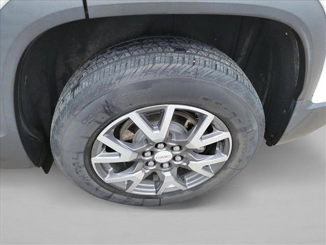 Used 2020 GMC Acadia SLE w/ Driver Convenience Package FWD image 12