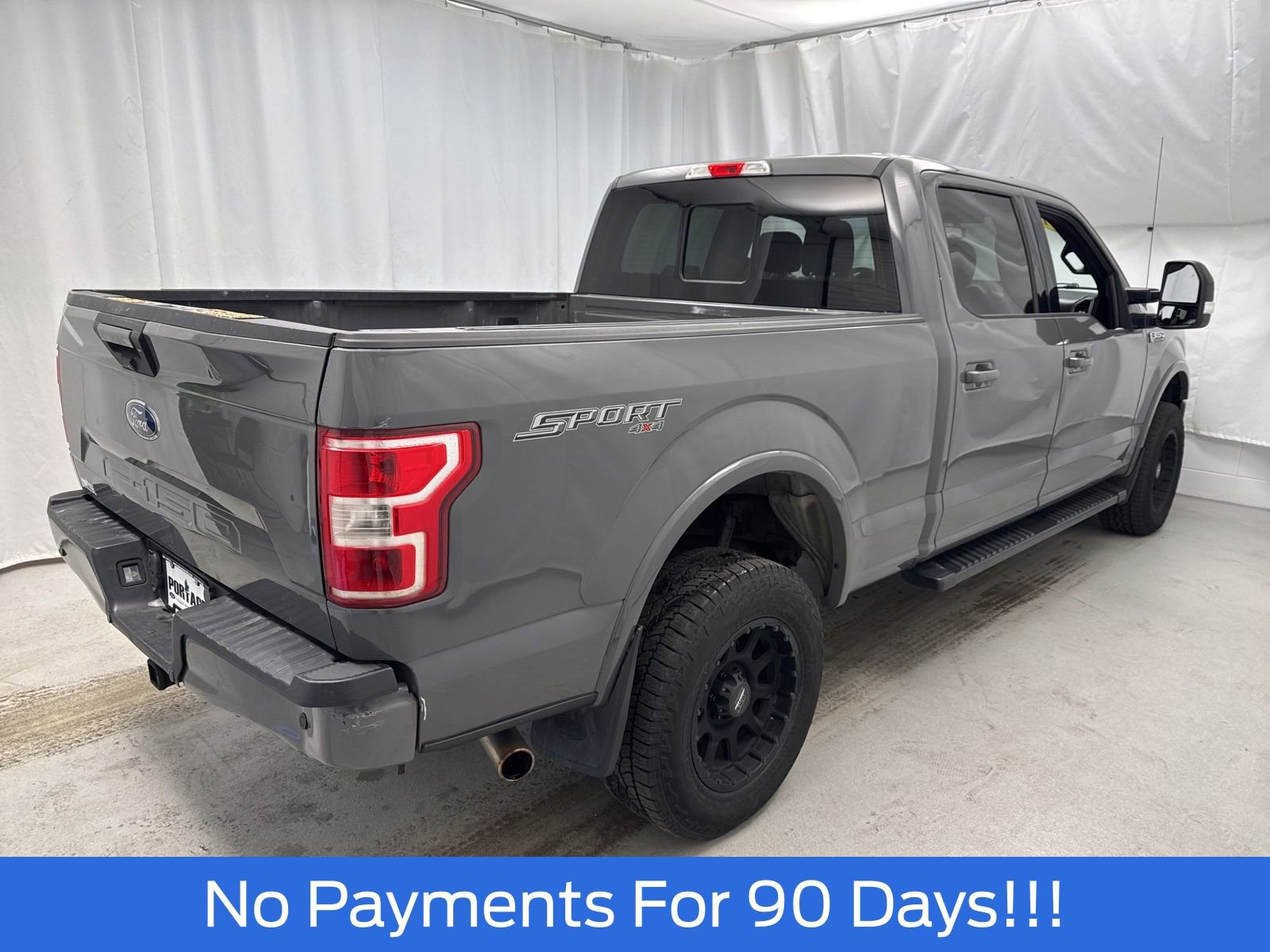 Used 2018 Ford F150 XLT w/ Equipment Group 302A Luxury image 3
