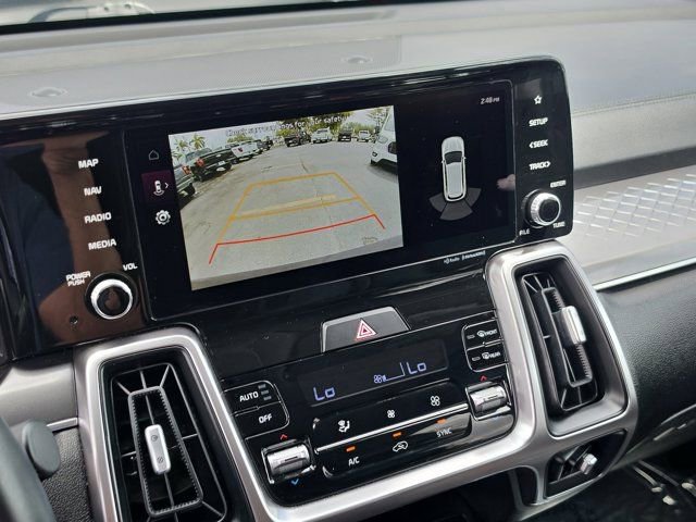 Used 2023 Kia Sorento S image 26
