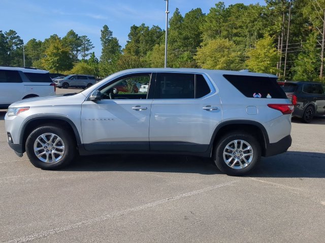 Used 2021 Chevrolet Traverse LS FWD image 6