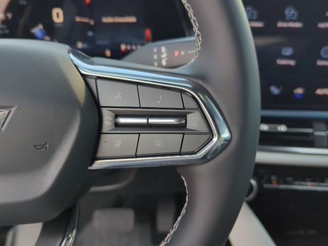 New 2026 Chevrolet Equinox EV LT image 17