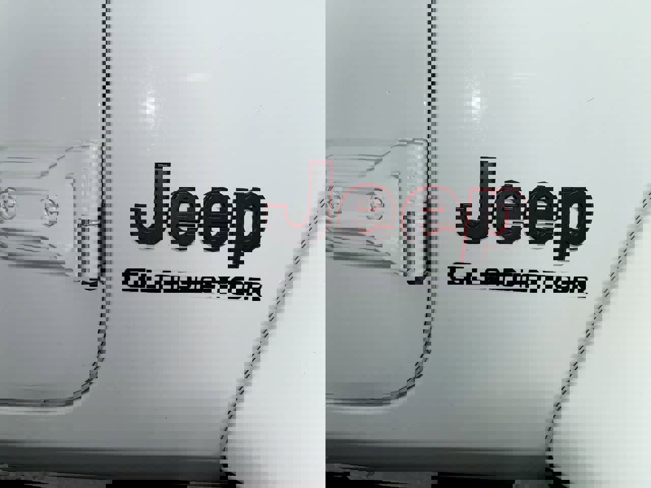 Used 2021 Jeep Gladiator Rubicon image 11