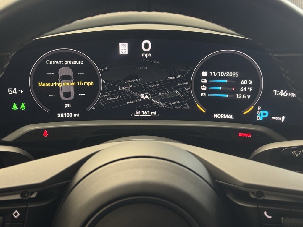 Used 2021 Porsche Taycan Turbo S image 28