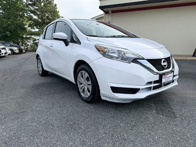 Used 2017 Nissan Versa Note SV FWD image 3
