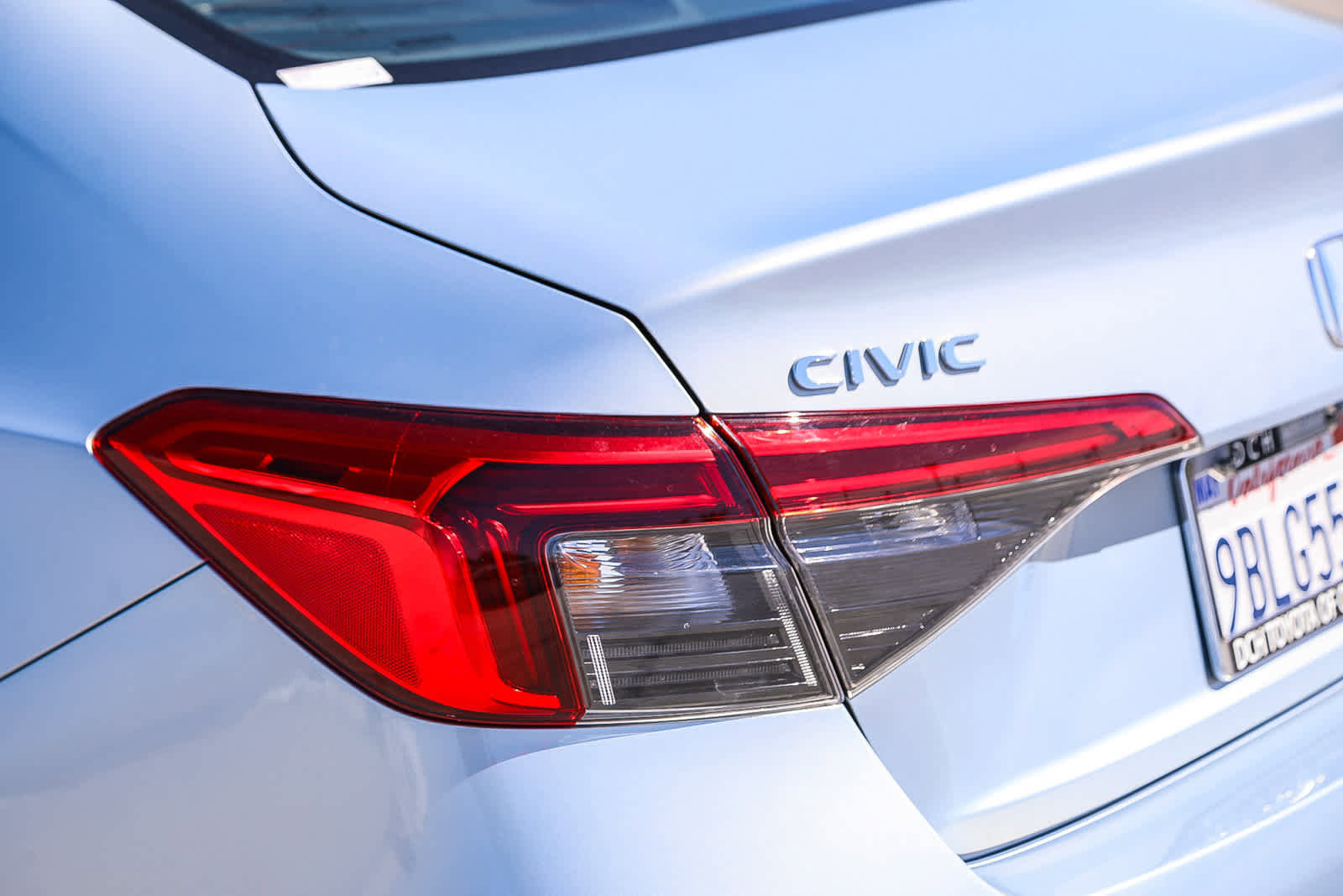 Used 2022 Honda Civic Touring image 9