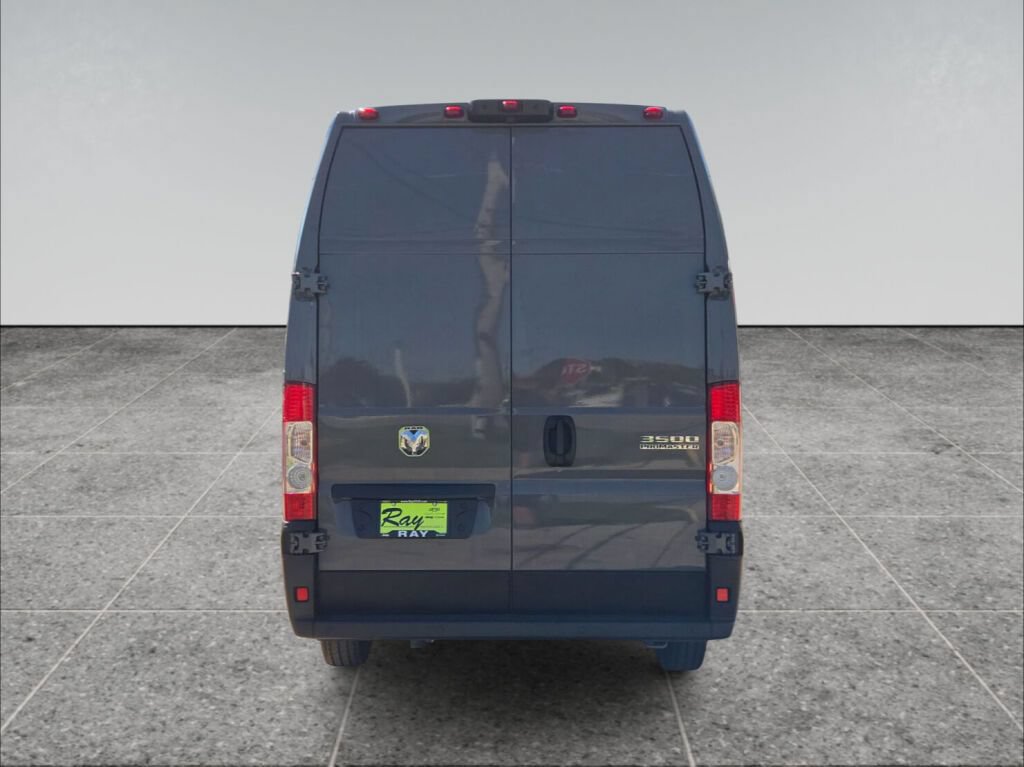 New 2026 RAM ProMaster 3500 w/ Premium Convenience Group FWD image 7