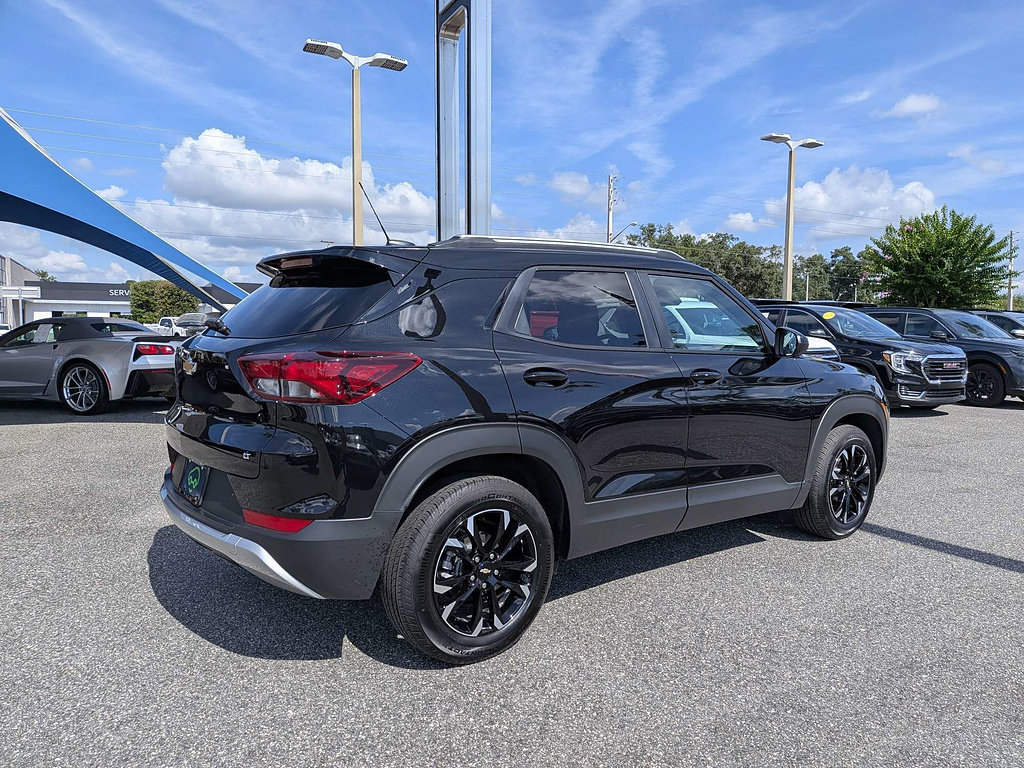 Certified 2023 Chevrolet TrailBlazer LT FWD image 3