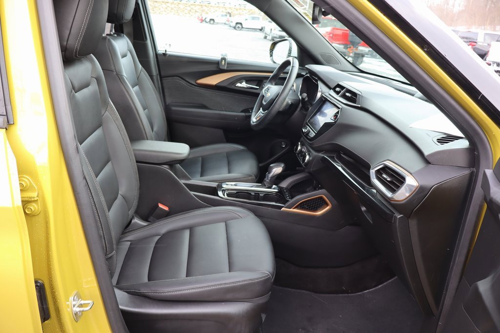 Used 2023 Chevrolet TrailBlazer ACTIV w/ Sun and Liftgate Package image 21