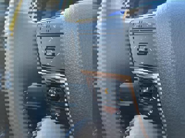 Certified 2025 Toyota Crown Signia w/ Advanced Technology Package AWD/4WD image 50