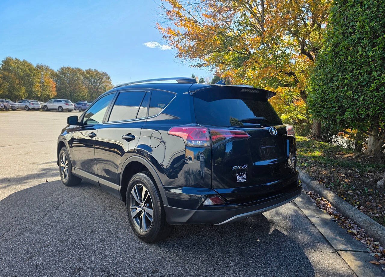 Used 2018 Toyota RAV4 XLE w/ Plus Extra Value Package AWD/4WD image 3