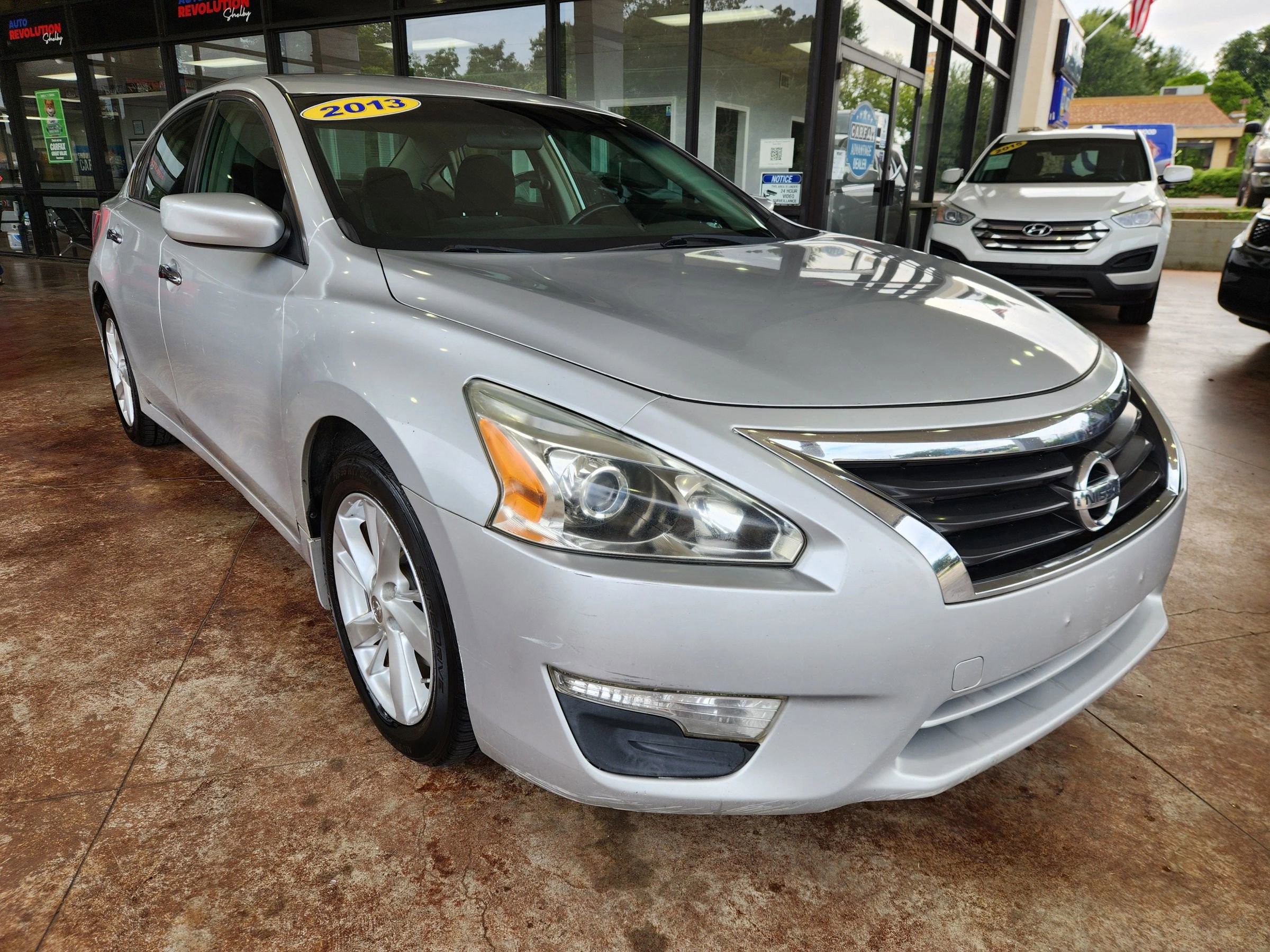 Used 2013 Nissan Altima 2.5 SV
