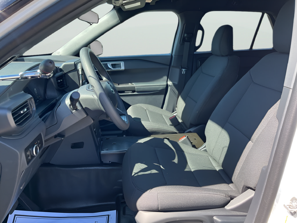 New 2025 Ford Explorer 4WD Police Interceptor image 13
