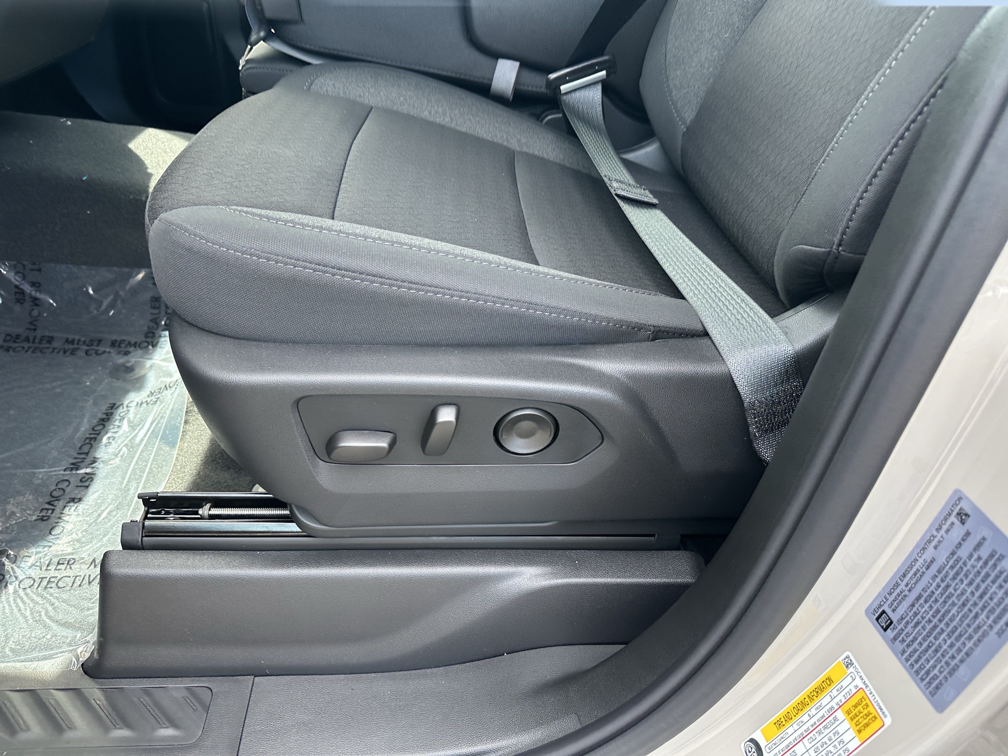 New 2026 Chevrolet Silverado 2500 Custom w/ Custom Value Package AWD/4WD image 16