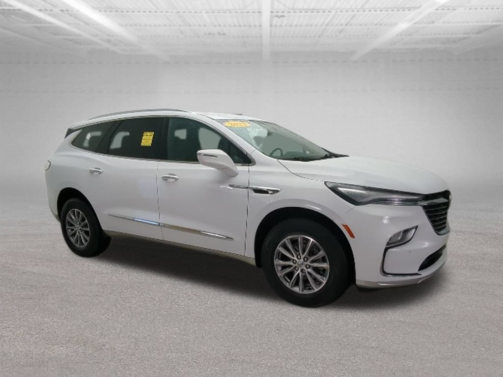 Used 2023 Buick Enclave Essence FWD image 10