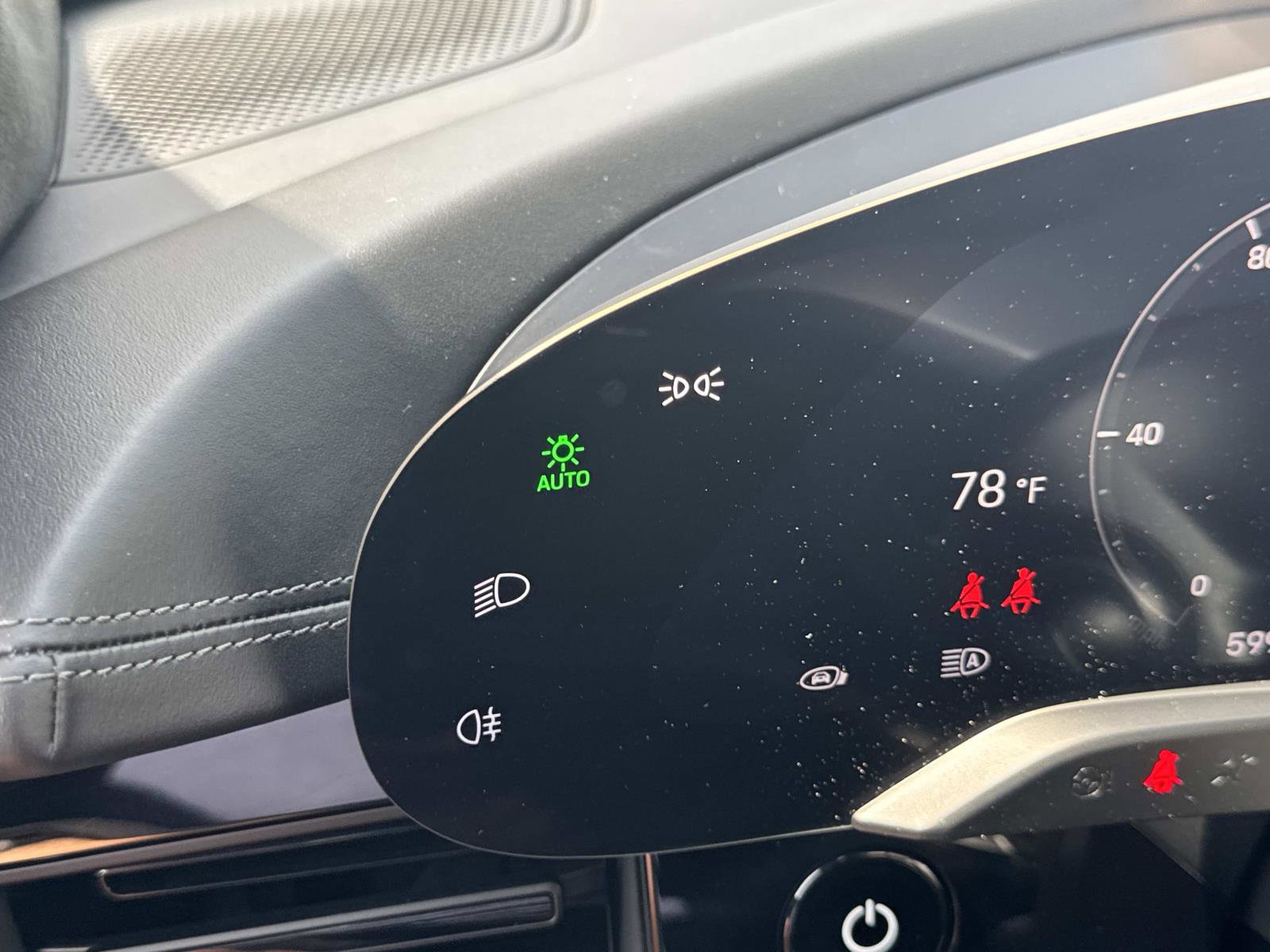 Used 2020 Porsche Taycan Turbo w/ Premium Package image 25