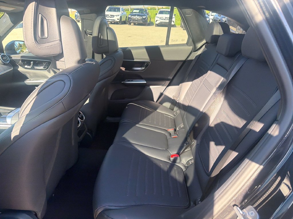New 2027 Mercedes-Benz GLC 300 4MATIC image 25