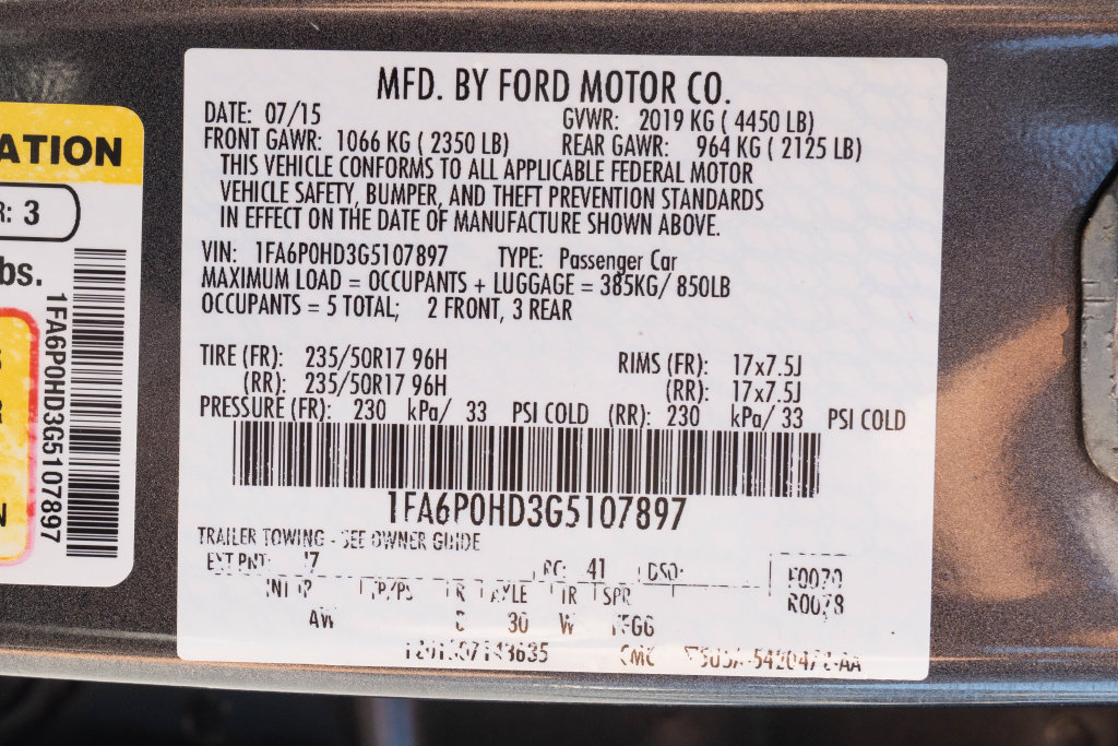 Used 2016 Ford Fusion SE FWD image 27
