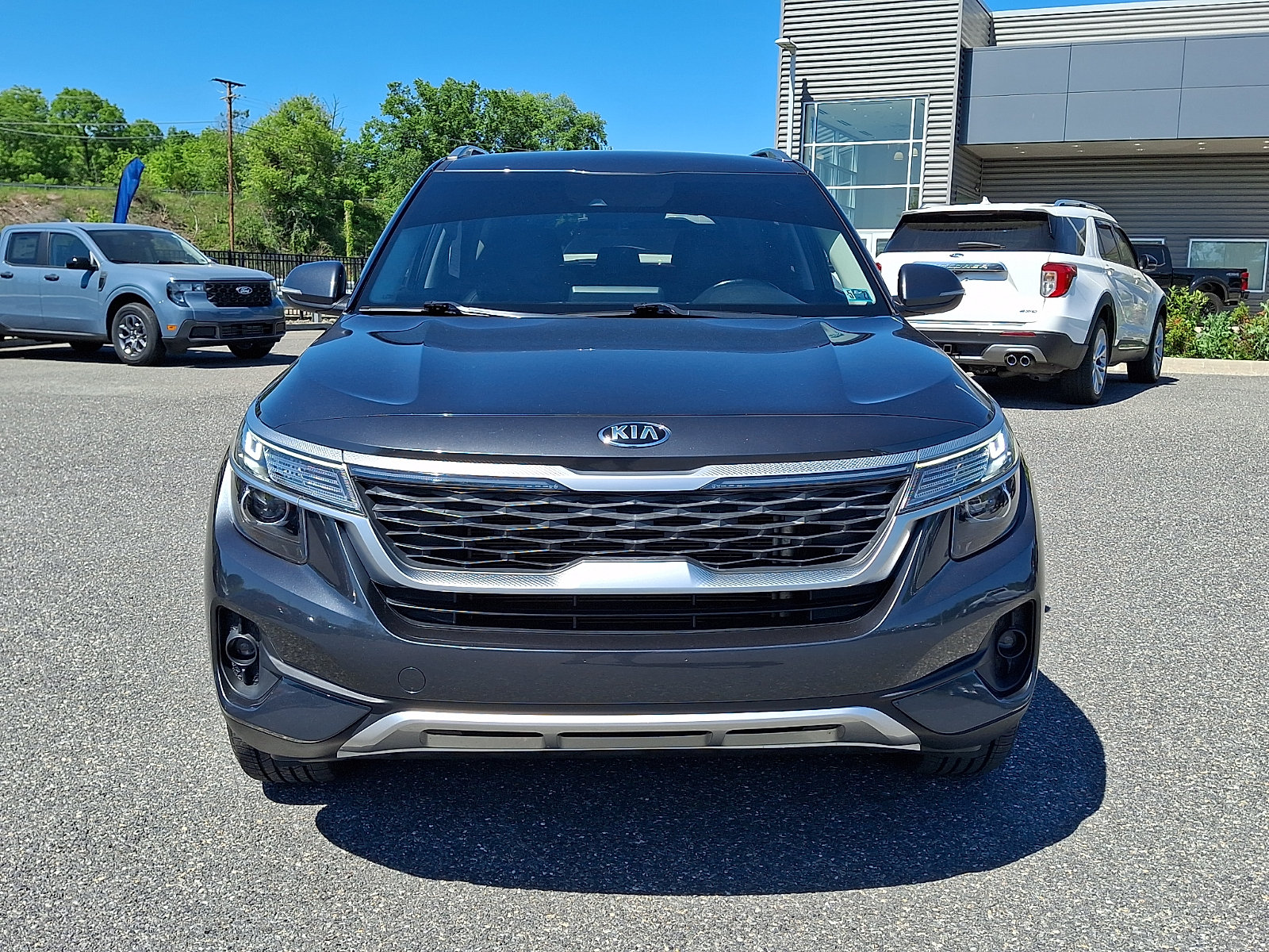 Used 2021 Kia Seltos S AWD/4WD image 2