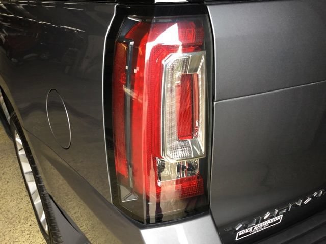 Used 2018 GMC Yukon XL Denali w/ Open Road Package AWD/4WD image 16