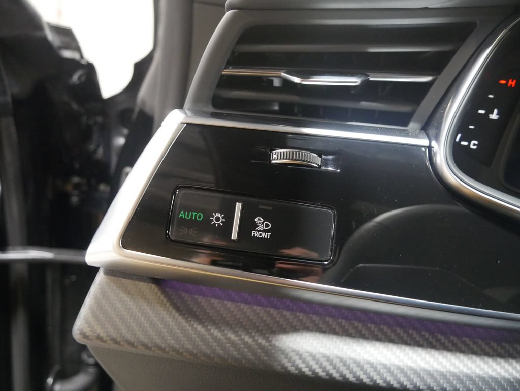 New 2025 Audi RS Q8 performance AWD/4WD image 42