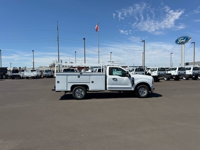 New 2026 Ford F350 XL w/ XL Chrome Package RWD image 2
