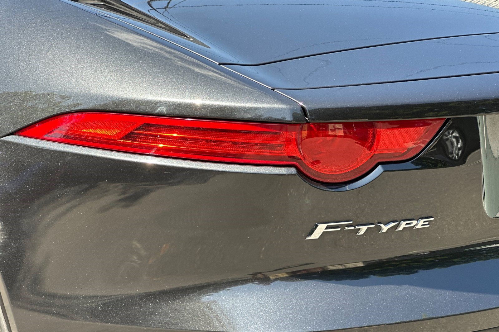 Used 2014 Jaguar F-TYPE S RWD image 26